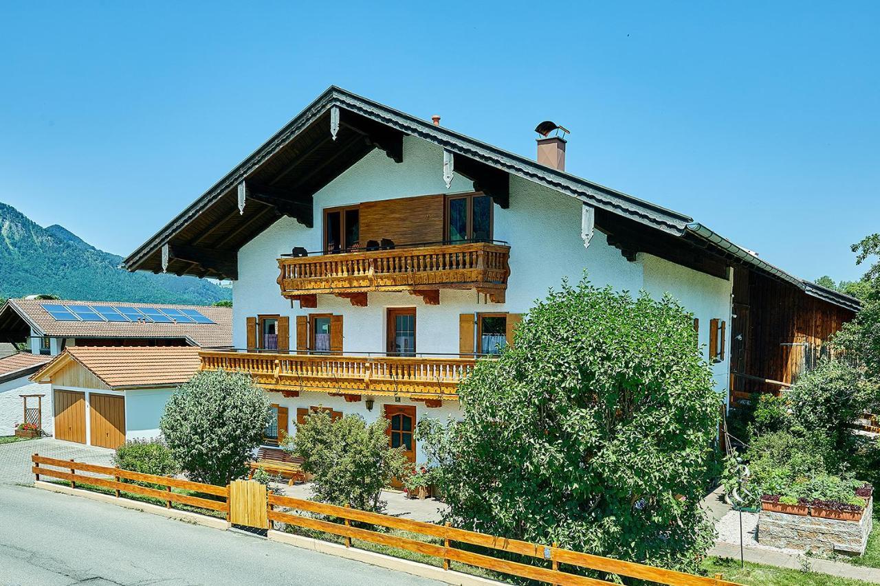 Chiemgauferienwohnungen - Stierschneiderhof Unterwössen Екстериор снимка